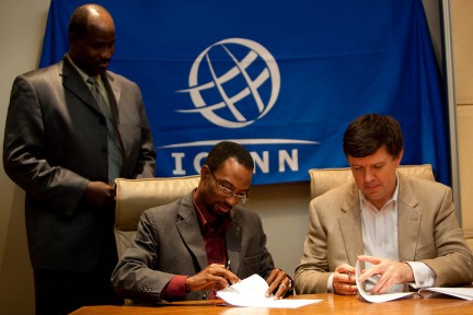 Firmado en la ICANN